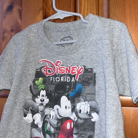 2016 Disney Tee - Picture 2 of 13